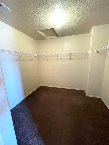 10608 BUCK ISLAND Road SW, Albuquerque, NM 87121