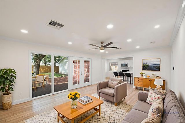 3815 Latma Drive, Houston, TX 77025