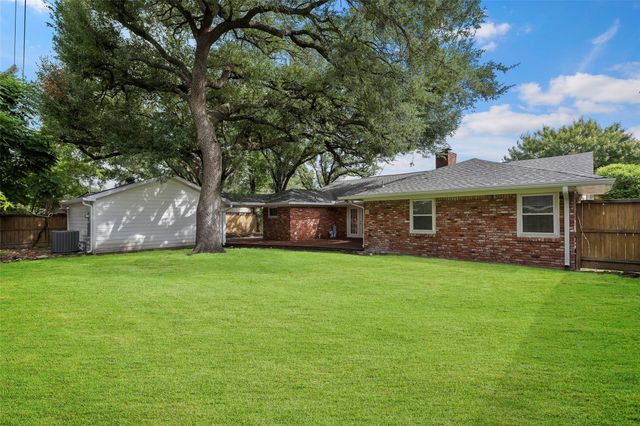 3815 Latma Drive, Houston, TX 77025