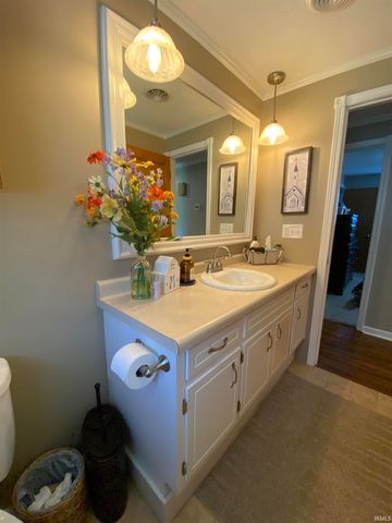 8716 Multirose Lane, Leo, IN 46765
