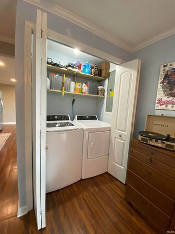 8716 Multirose Lane, Leo, IN 46765