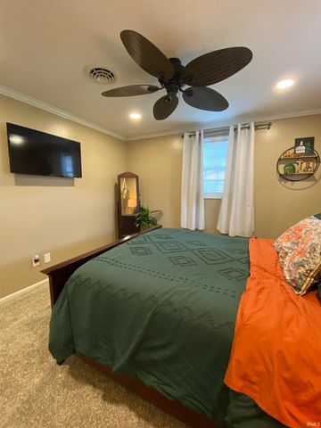 8716 Multirose Lane, Leo, IN 46765