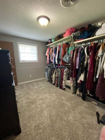 8716 Multirose Lane, Leo, IN 46765