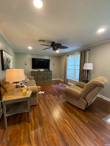 8716 Multirose Lane, Leo, IN 46765