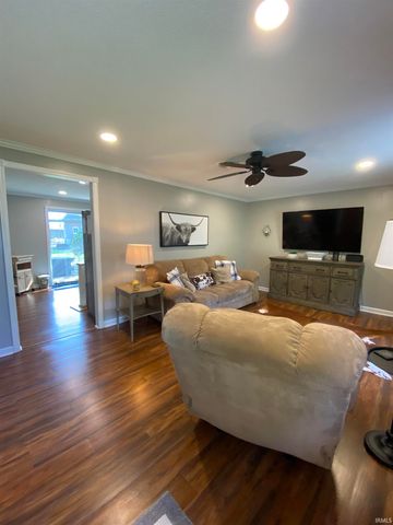 8716 Multirose Lane, Leo, IN 46765