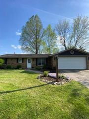 8716 Multirose Lane, Leo, IN 46765