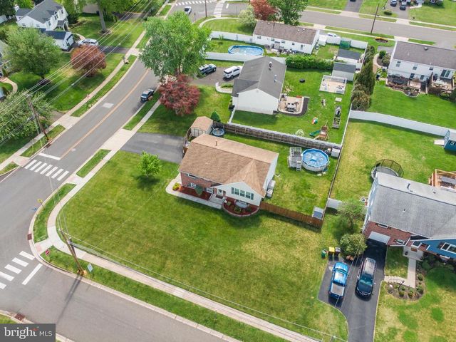 883 MUSTANG RD, Warrington, PA 18976