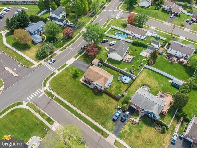883 MUSTANG RD, Warrington, PA 18976