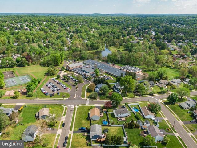 883 MUSTANG RD, Warrington, PA 18976