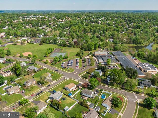 883 MUSTANG RD, Warrington, PA 18976