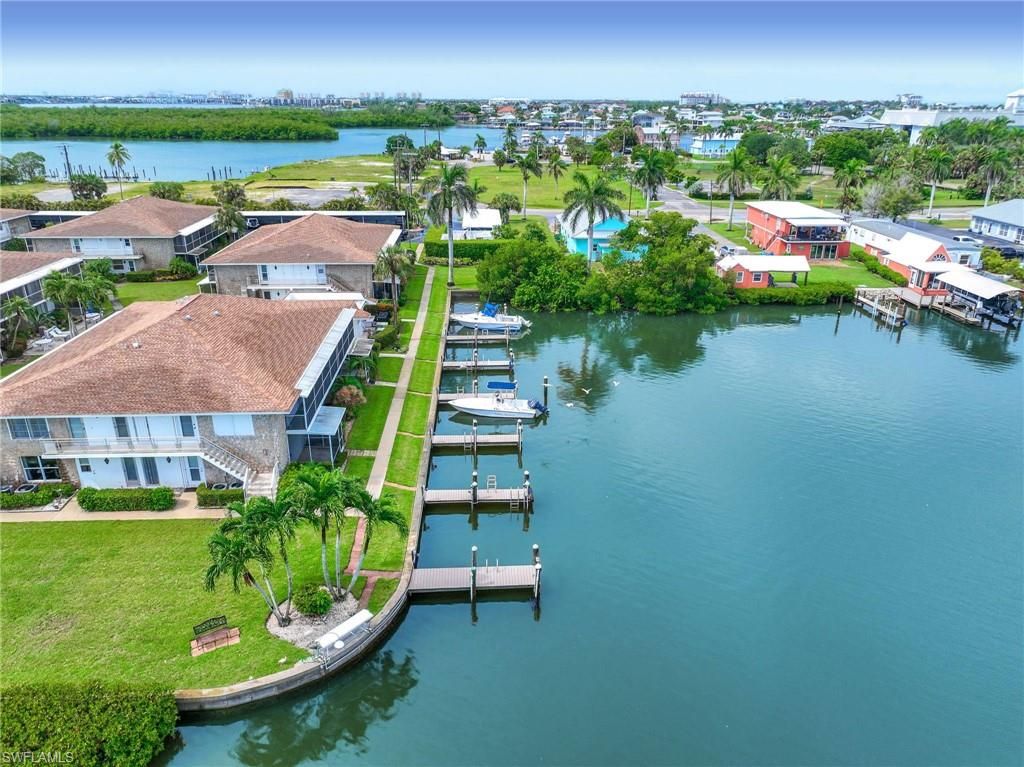 330 Kon Tiki DR C7, NAPLES, FL 34113 — photo 2