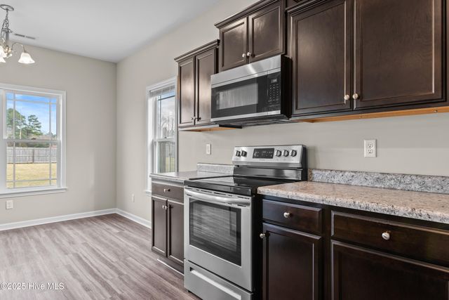 108 Scott-Jenkins Road, Jacksonville, NC 28540