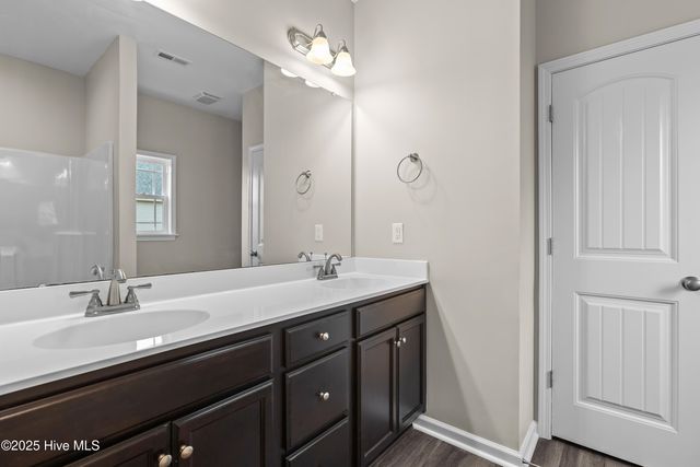 108 Scott-Jenkins Road, Jacksonville, NC 28540