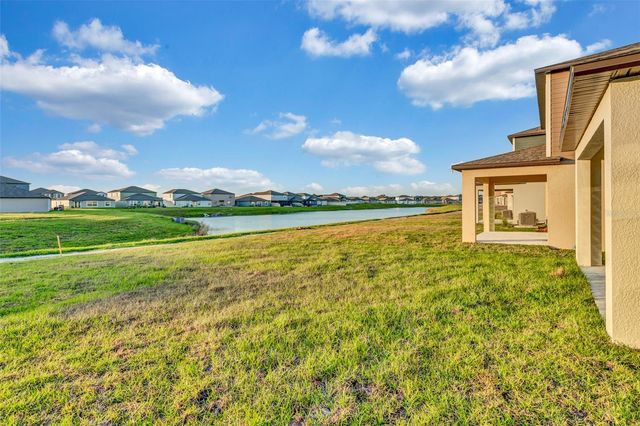 11672 RADIANT SHORE LOOP, San Antonio, FL 33576