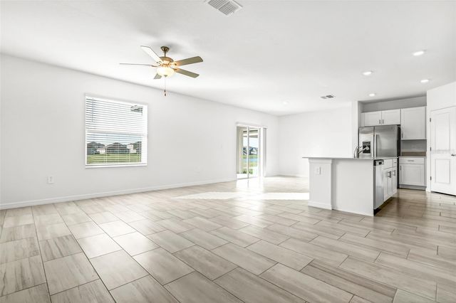 11672 RADIANT SHORE LOOP, San Antonio, FL 33576