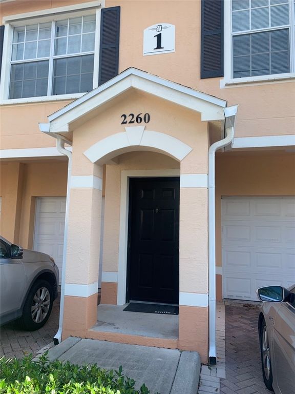 2260 57th Circle 2260, Vero Beach, FL 32966