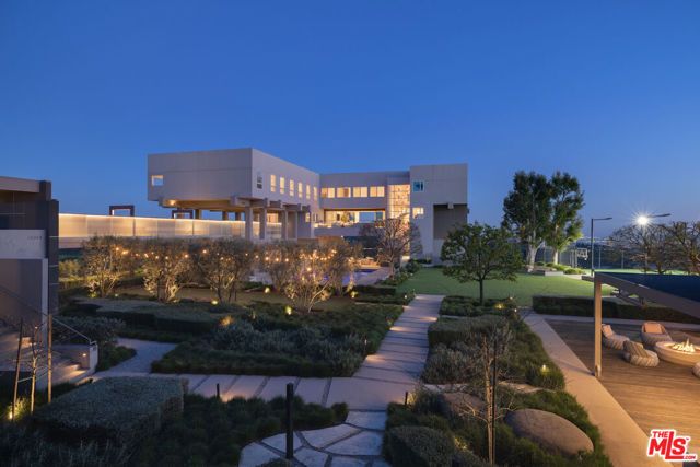 15210 Antelo Place, Los Angeles, CA 90077