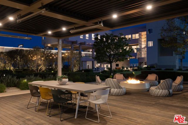 15210 Antelo Place, Los Angeles, CA 90077