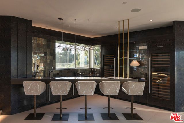 15210 Antelo Place, Los Angeles, CA 90077