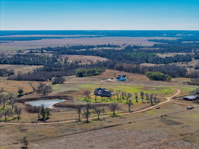 202 & 404 Blackberry Lane, Washington, TX 77880