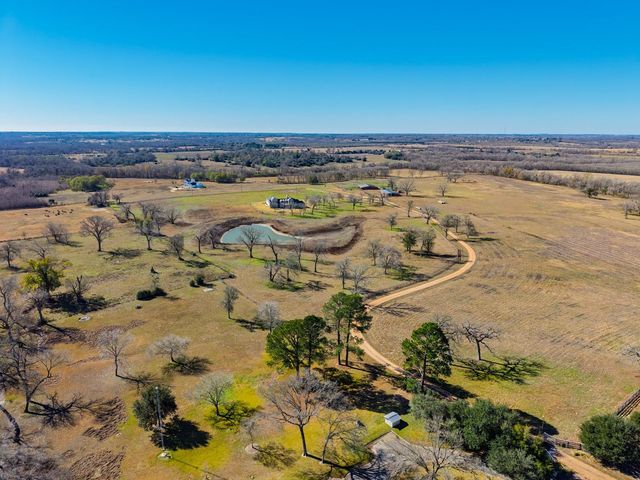 202 & 404 Blackberry Lane, Washington, TX 77880