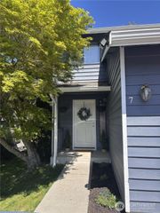 5123 81ST ST SW #7, Mukilteo, WA 98275