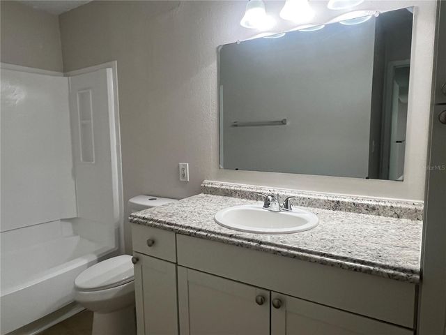 455 ALT 19 S 87, Palm Harbor, FL 34683