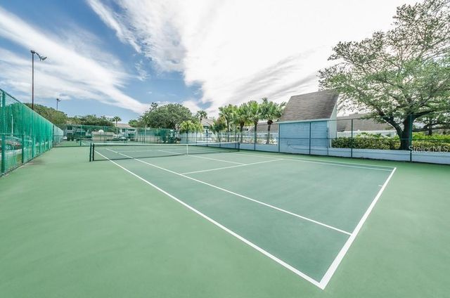 455 ALT 19 S 87, Palm Harbor, FL 34683