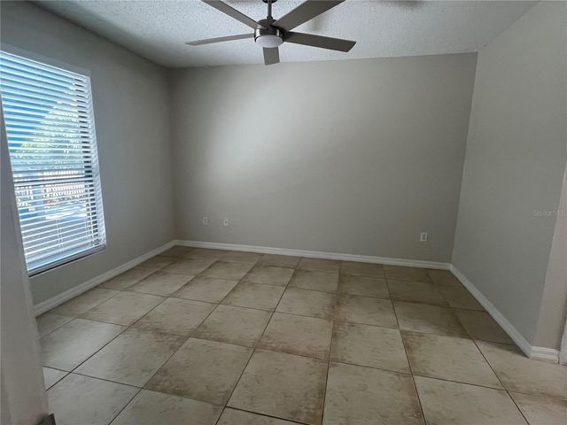 455 ALT 19 S 87, Palm Harbor, FL 34683