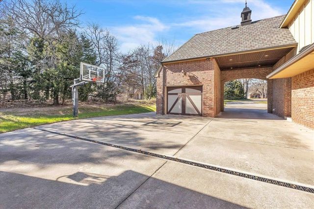 2410 Alexa Avenue, Edmond, OK 73034