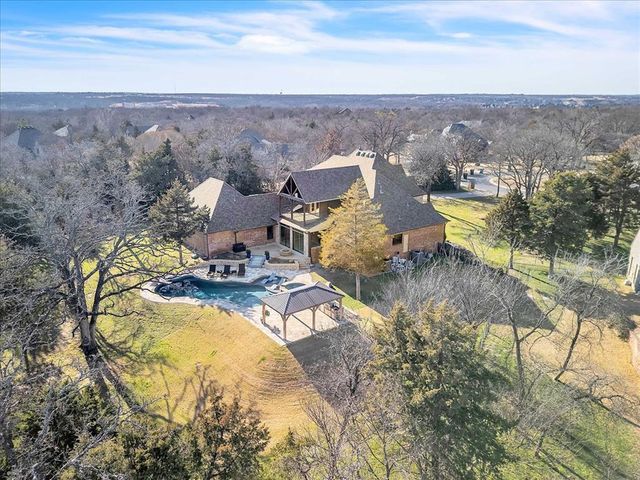 2410 Alexa Avenue, Edmond, OK 73034