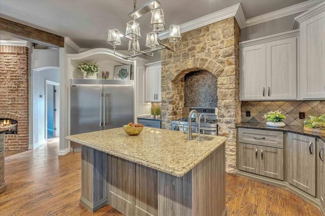 2410 Alexa Avenue, Edmond, OK 73034