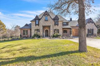 2410 Alexa Avenue, Edmond, OK 73034