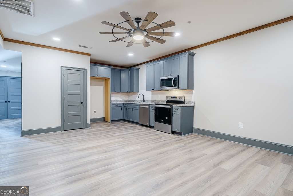 34 Depot Street 22, Hartwell, GA 30643 — photo 5