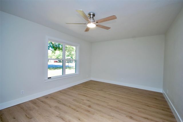 316 N Penn, Flatonia, TX 78941