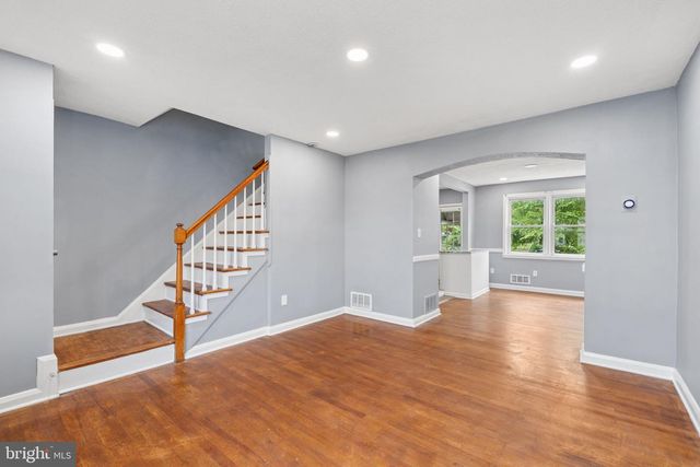 8306 BON AIR RD, Parkville, MD 21234