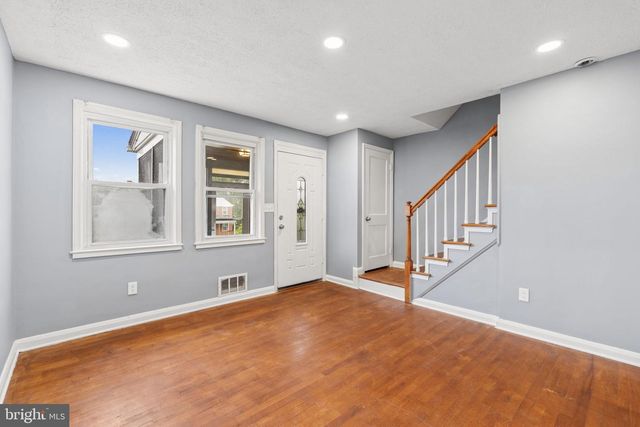 8306 BON AIR RD, Parkville, MD 21234