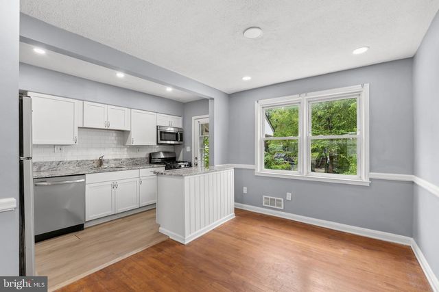 8306 BON AIR RD, Parkville, MD 21234