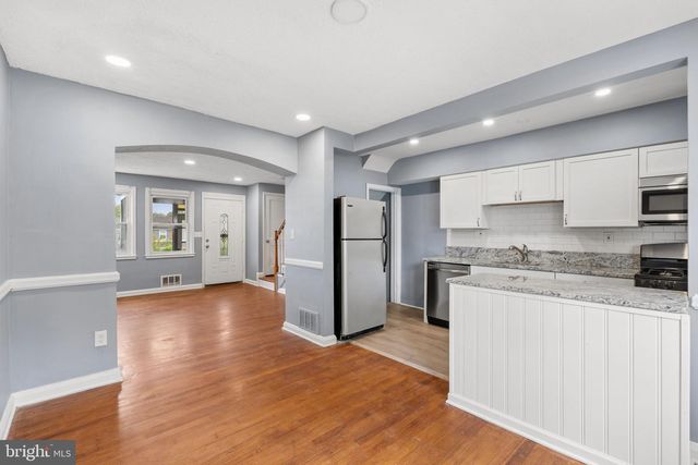 8306 BON AIR RD, Parkville, MD 21234