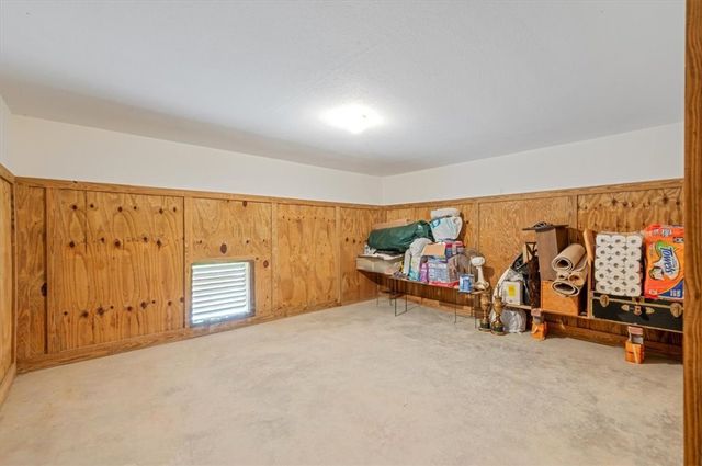 211 McIntosh Ave, St Simons Island, GA 31522