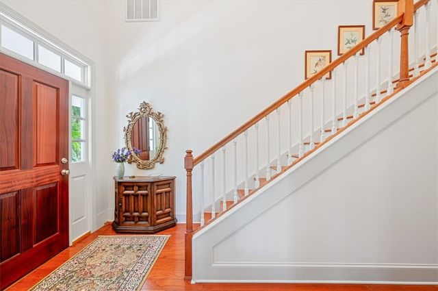 211 McIntosh Ave, St Simons Island, GA 31522