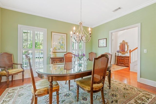 211 McIntosh Ave, St Simons Island, GA 31522