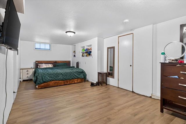 1557 Forest Avenue, Waterloo, IA 50702