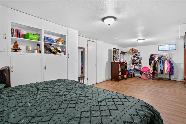 1557 Forest Avenue, Waterloo, IA 50702