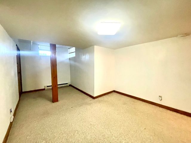 27 South Crescent Circuit A, Boston, MA 02135