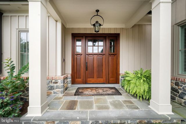 805 BRINDLEY WAY, Wilmington, DE 19807