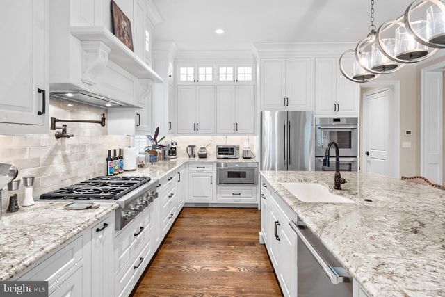 805 BRINDLEY WAY, Wilmington, DE 19807