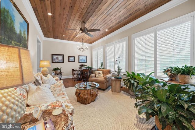 805 BRINDLEY WAY, Wilmington, DE 19807