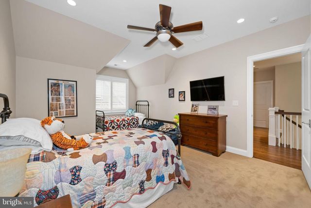 805 BRINDLEY WAY, Wilmington, DE 19807