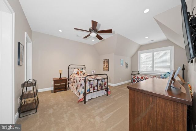 805 BRINDLEY WAY, Wilmington, DE 19807